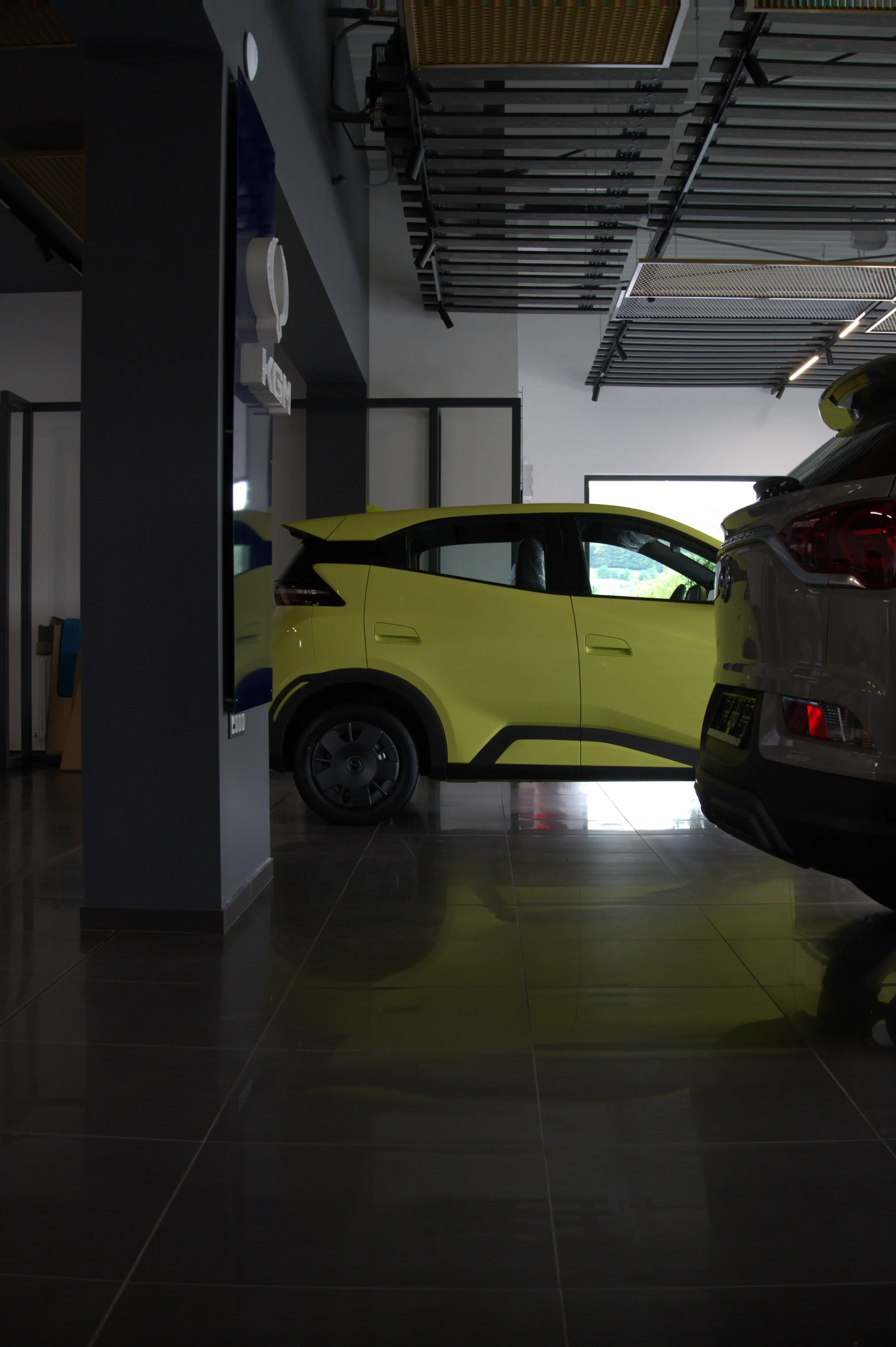 SHOWROOM ȘI SERVICE BYD / HINODE / KGM